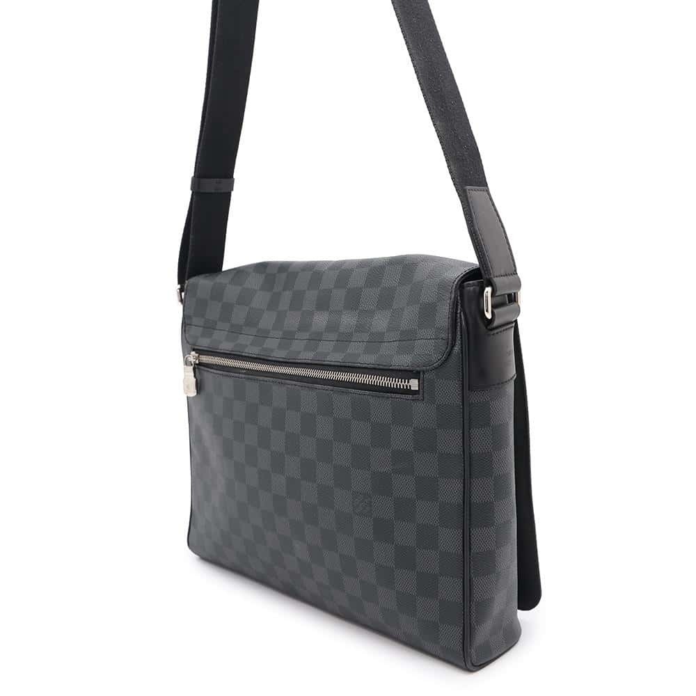 Louis Vuitton District Black Shoulder Damier NM Graphite Bag Black